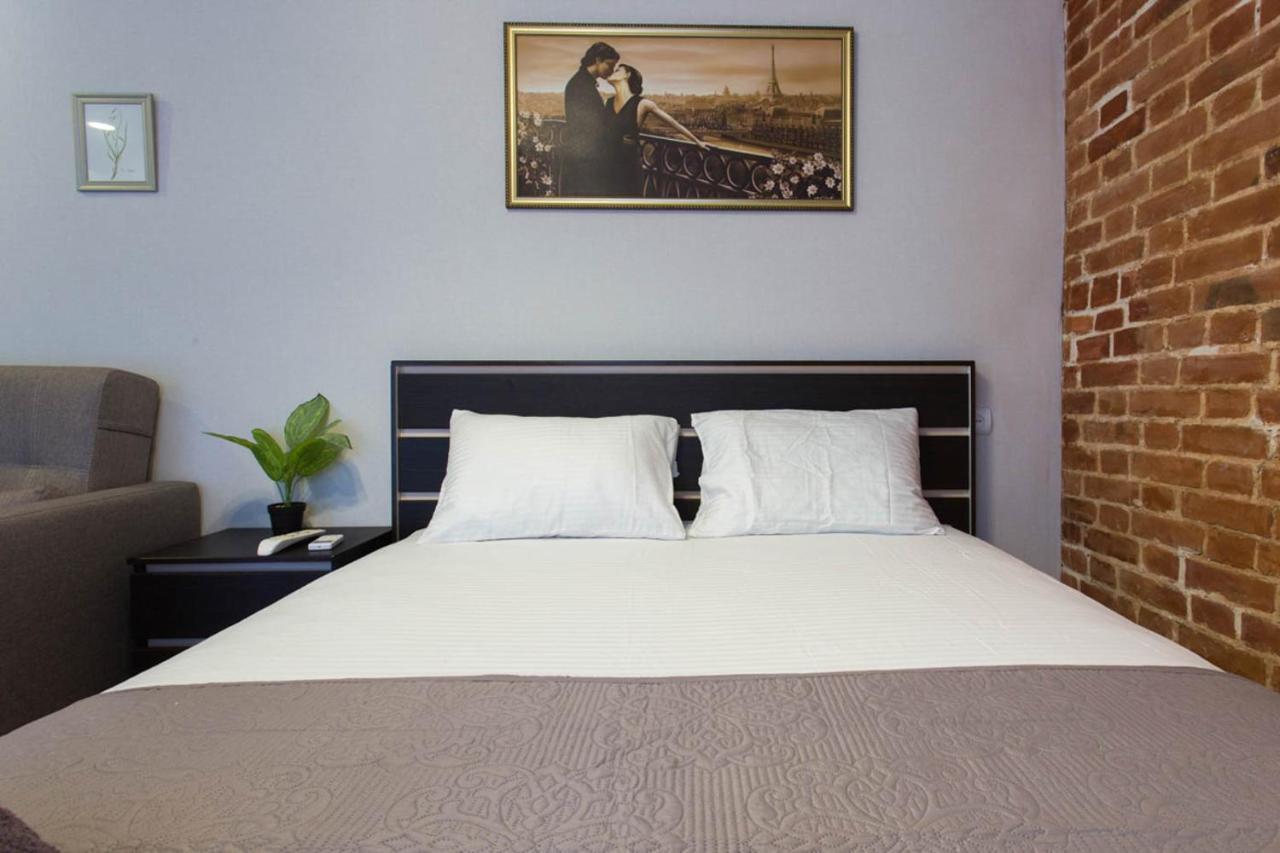 Cozy Studio In The City Center - Mykoly Khvylovoho Str 5-1 Kharkov Luaran gambar