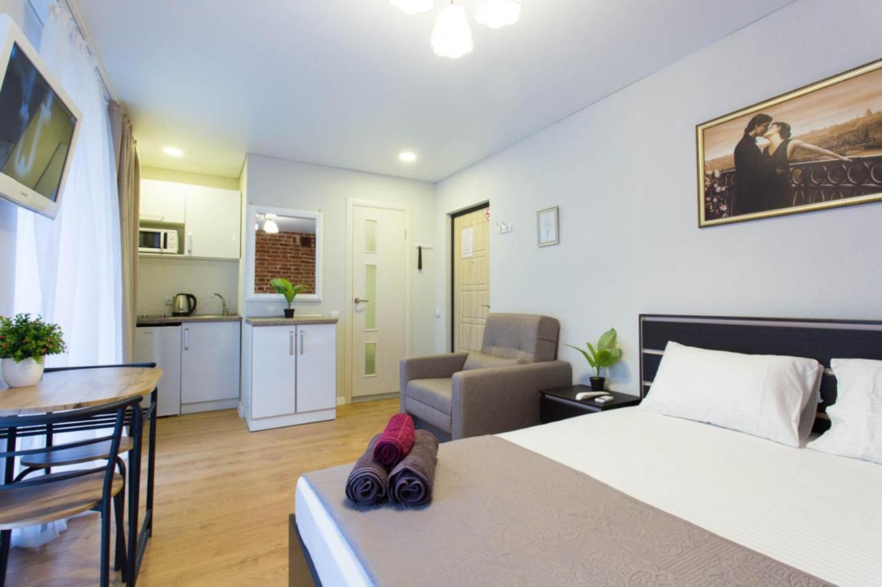 Cozy Studio In The City Center - Mykoly Khvylovoho Str 5-1 Kharkov Luaran gambar