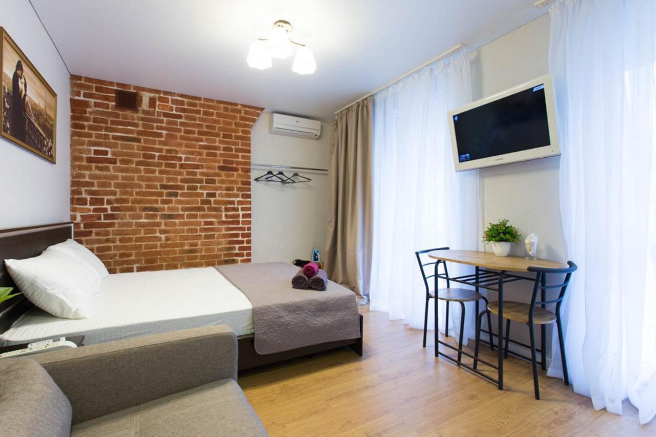 Cozy Studio In The City Center - Mykoly Khvylovoho Str 5-1 Kharkov Luaran gambar